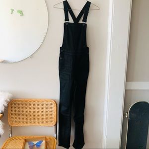 madewell | black overalls 🌚